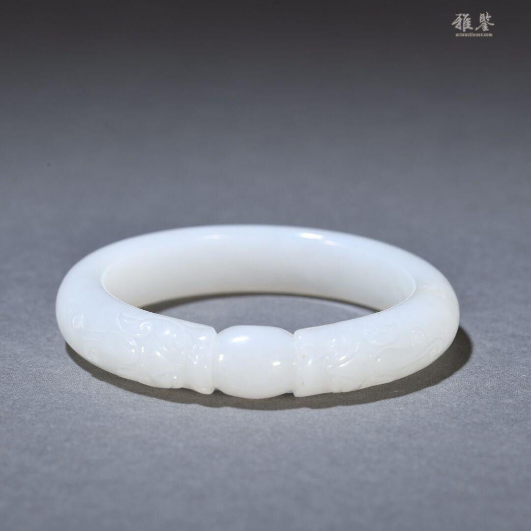 和田白玉双龙戏珠手镯_LOT.12_拍品详情_雅鉴艺术网拍品详情