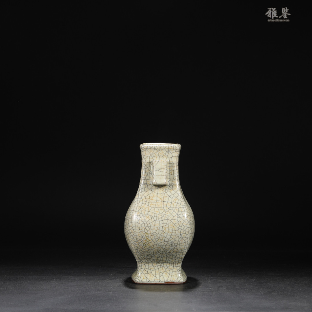 有款哥窑鹿耳瓶 仿哥窯貫耳六方瓶-宇珍國際藝術| Yu Jen Taipei重要中國瓷雜工藝精品