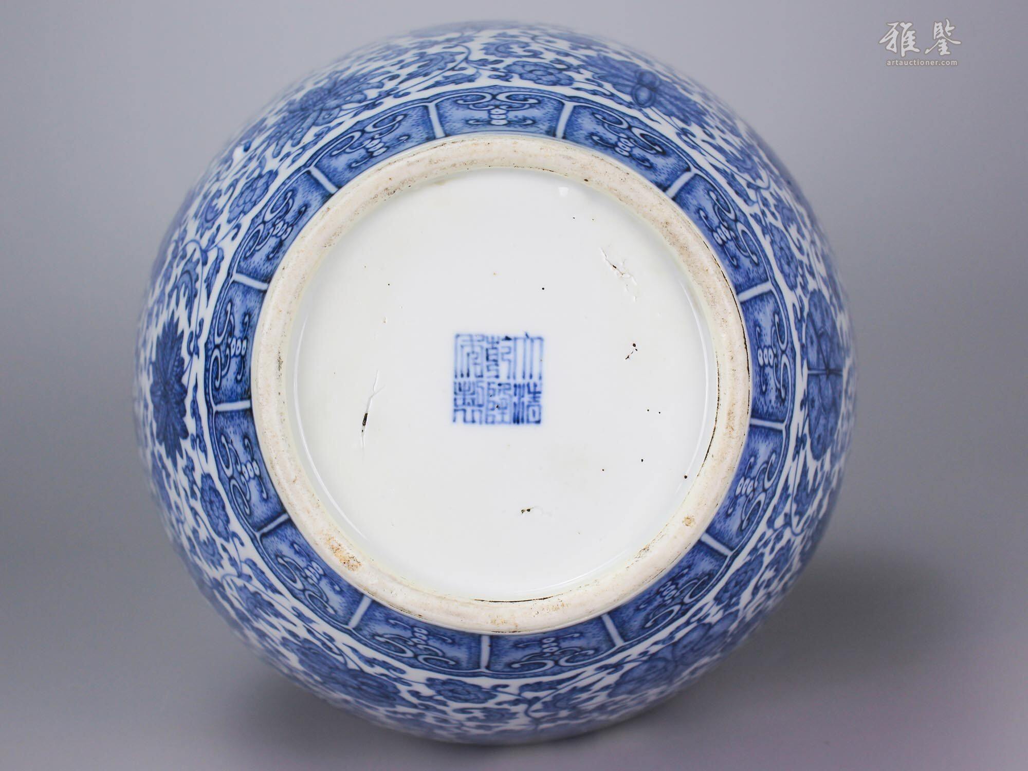 清乾隆青花缠枝花卉纹盘口尊_LOT.25699_拍品详情_雅鉴艺术网拍品详情