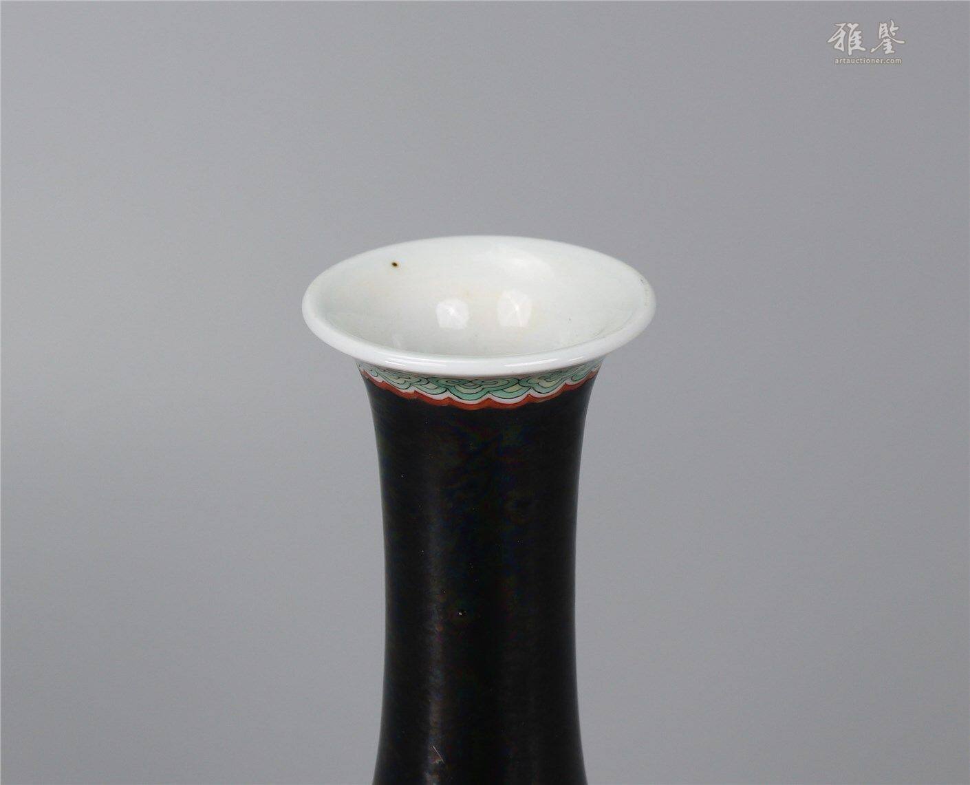 清康熙黑釉五彩童戏图长颈瓶_LOT.25488_拍品详情_雅鉴艺术网拍品详情