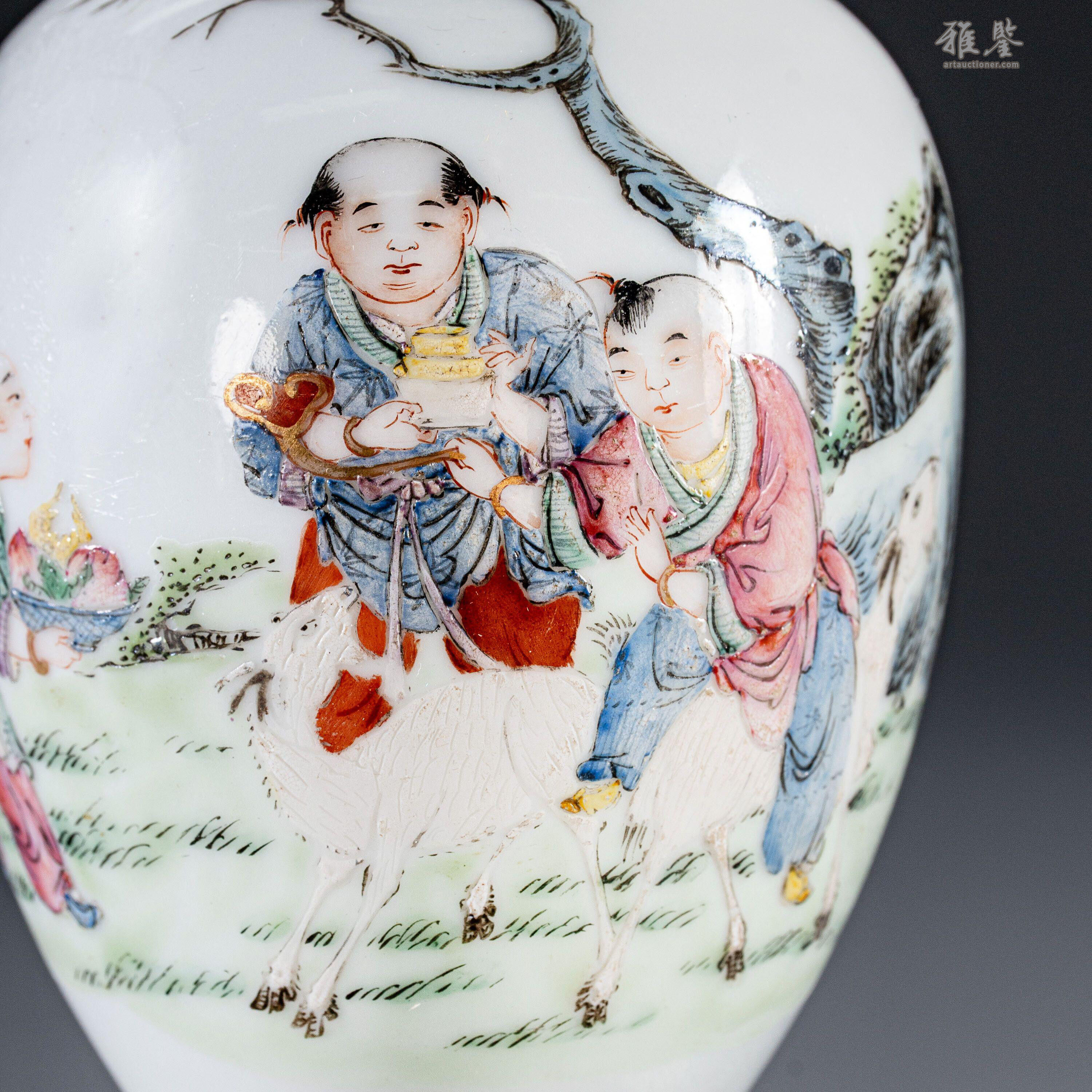 民国時代御用官窯居仁堂製 粉彩細密人物囲碁紋花瓶（E-3） 民國居仁堂制粉彩唐子紋花瓶_LOT.5_拍品详情_雅鉴艺术网拍品详情
