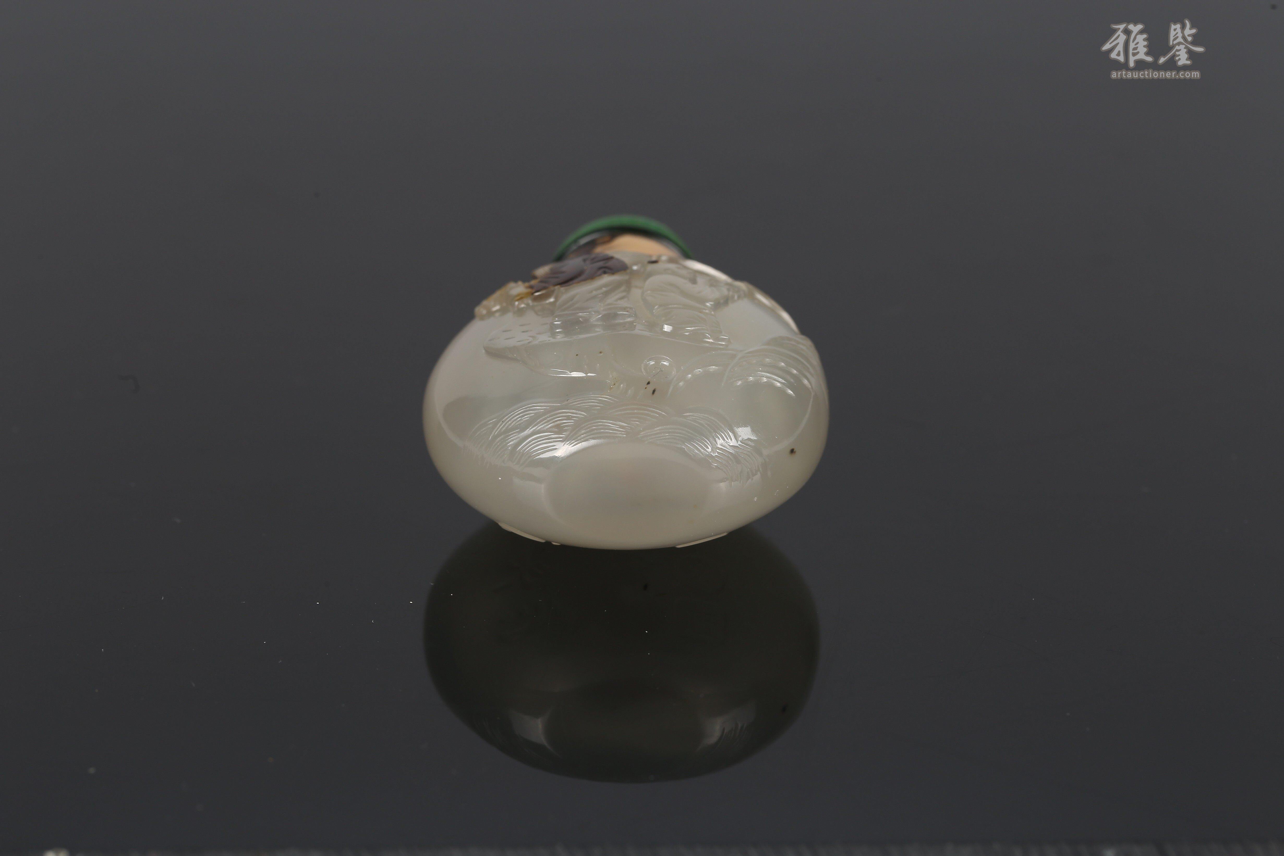 清苏作巧雕玛瑙'高士采芝'诗文鼻烟壶_LOT.2003_拍品详情_雅鉴艺术网