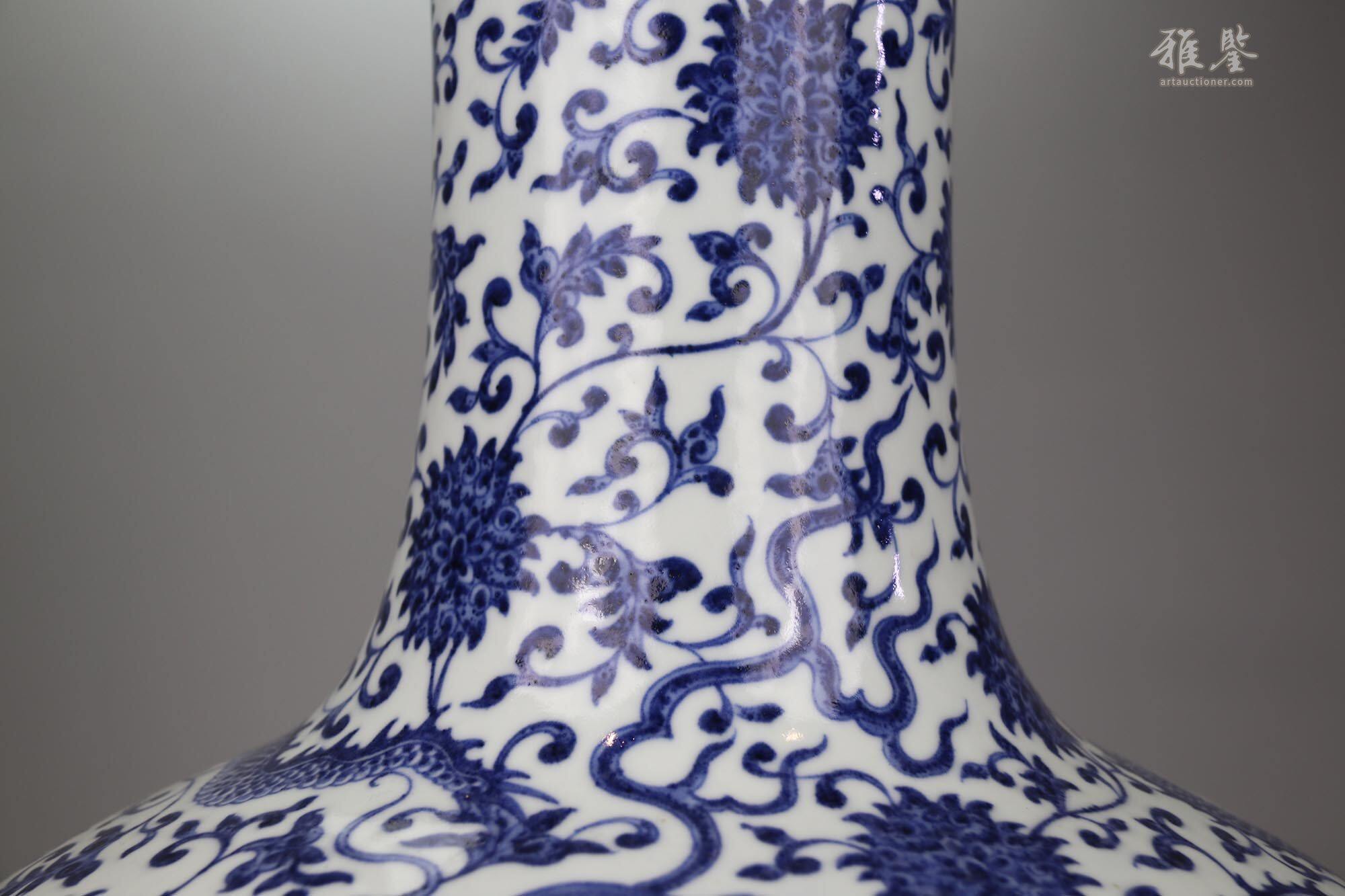 中国美術 青花 龍紋 天球瓶(A737) 中国美術 青花 龍紋 天球瓶 旧家蔵出 送料無料(A737) 【公式通販】