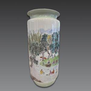 限时拍_乾隆珐琅彩花鸟纹四方对瓶_拍品详情_雅鉴艺术网限时拍拍品详情