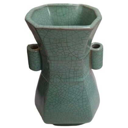 限时拍_宋哥窑六方贯耳瓶_拍品详情_雅鉴艺术网限时拍拍品详情